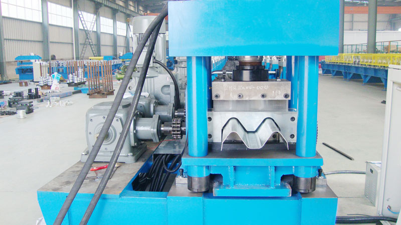 Crash Barrier Roll Forming Machine