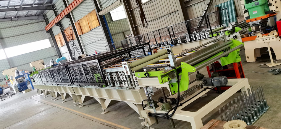 RFT-PBR305-Roll-Forming-Machine-will-be-sent-to-customer-by-sea-shipping-3.jpg
